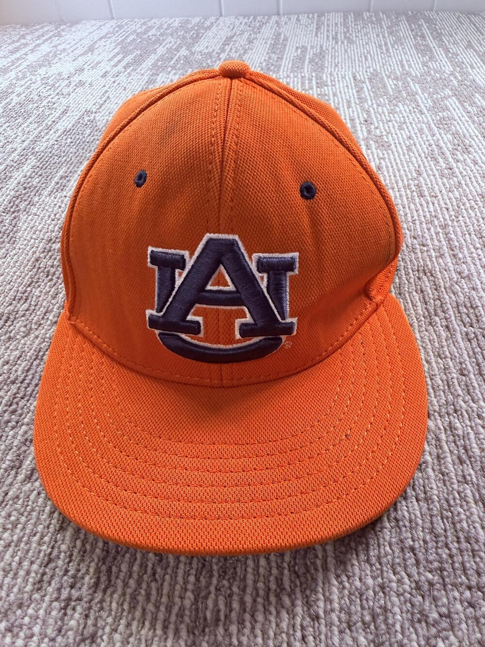 Auburn Tigers Hat Cap Mens Large Orange NCAA Football Under Armour Fitted
